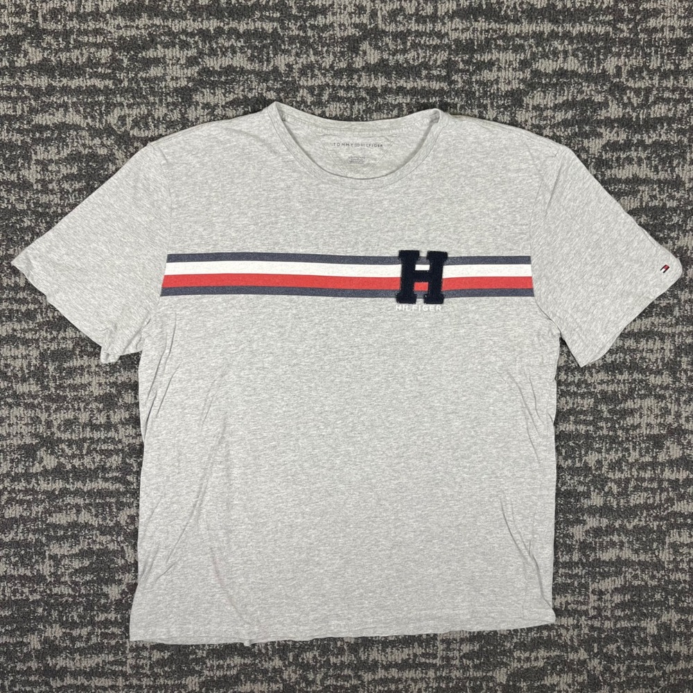 Tommy Hilfiger T-Shirt Mens XXL Grey Stripe Chenille H Patch Casual Tee